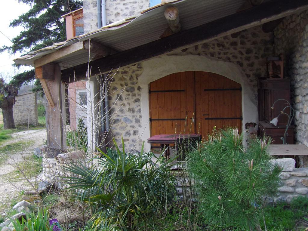 فالون بون دارْك Chambres D'Hote Les Jardins De Prasserat الغرفة الصورة